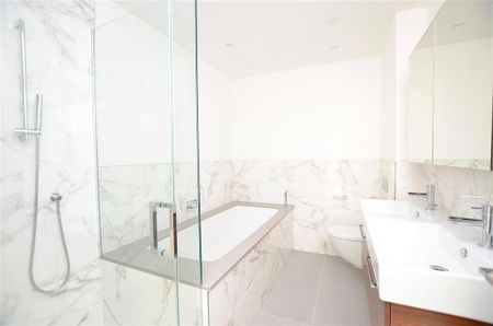 3 bedroom apartment to rent - Photo 4