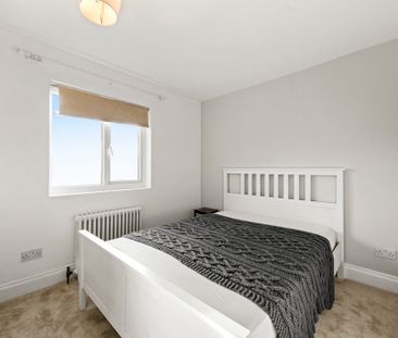 Blackstone Road, London, NW2 - Photo 2