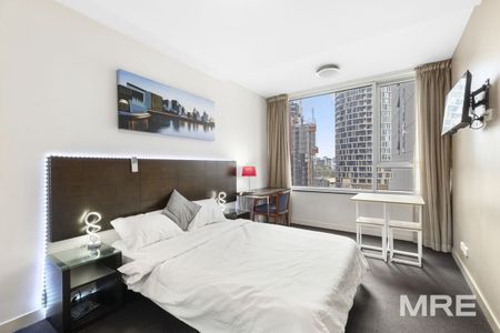 1207/43 Therry Street, Melbourne - Photo 4