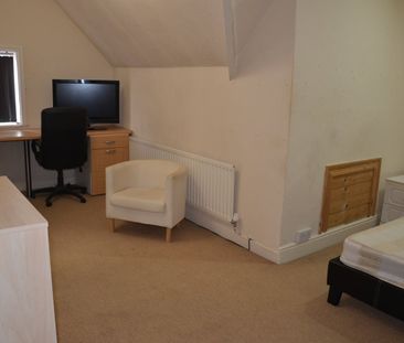 5 Bed Semi-Detached House, Marlborough Road, CV2 - Photo 6