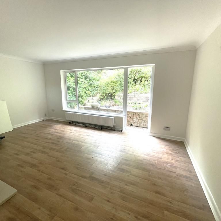 2 bedroom semi-detached house to rent - Photo 1