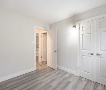 For Lease - 2896 Arvida Circle, Mississauga, Ontario - Photo 5