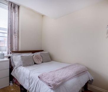 5 bedroom maisonette to rent - Photo 5