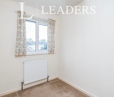 3 bedroom semi-detached house to rent - Photo 6