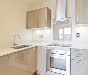 Pegasus Way, Gillingham, Kent, ME7 1GL - Photo 4