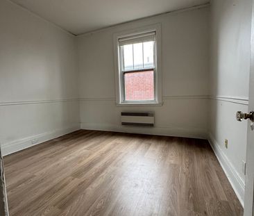 4623 Rue Sherbrooke O., Westmount, QC H3Z - Photo 3