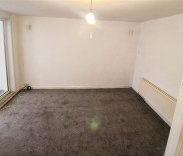 4 bedroom bungalow to rent - Photo 3