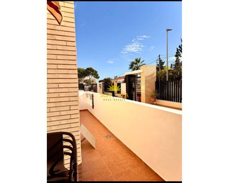 GROUND FLOOR ONE-BEDROOM APARTMENT – PUNTA PRIMA - Photo 5