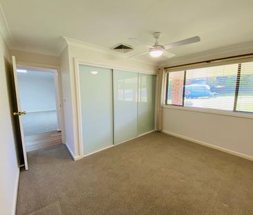 Family Residence - Photo 5