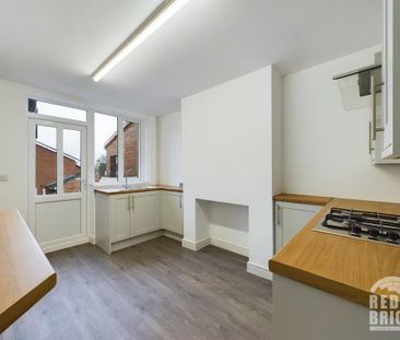 2 bedroom terraced house to rent - Photo 6