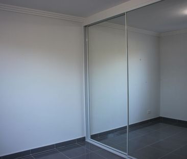 Well designed 2 bedroom granny flat - Photo 3