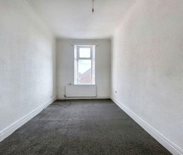 2 bed upper flat to rent in NE35 - Photo 5