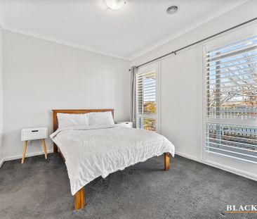 7 Daniel Street, Googong NSW 2620 - House For Rent | Domain - Photo 6