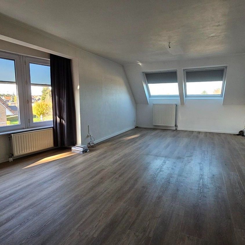 Appartement te huur - Photo 1