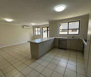 Freshly Updated Large Family Home - Photo 2