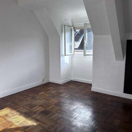 Location Appartement 2 pièces 35m² ELBEUF 76500 - Photo 4