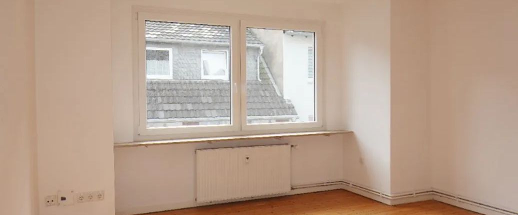 Neuvermietung nach Renovierung! Ca. 57 m² große 2-Zimmerwohnung mit Wohnküche, zentral in Hagen - Photo 1