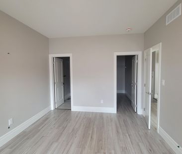 For Lease - 22 Allen Street Unit# Main, Prince Edward County, Ontario - Photo 3