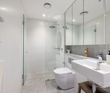 Light Bright Modern One Bed Apartment - Photo 2