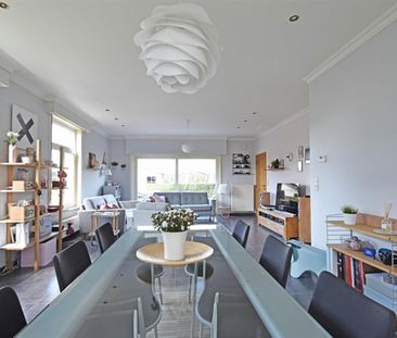 Ruime gezinswoning gelegen met tuin net buiten het centrum van Eeklo! - Foto 2