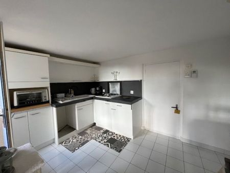 Appartement À Louer - Photo 2