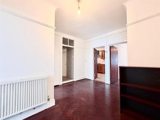 4 bedroom apartment to rent - Photo 1