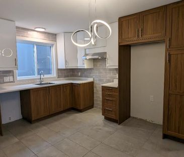 Trois-Rivières Ouest - Grand 4 1/2 sur Grenier***non fumeur*** - Photo 1