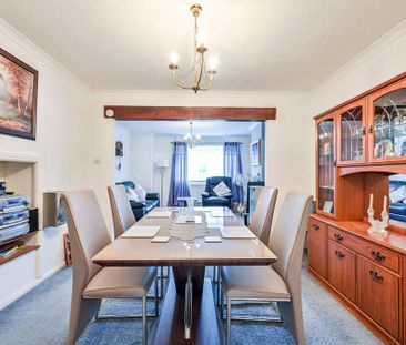 3 bedroom semi-detached house to rent - Photo 3