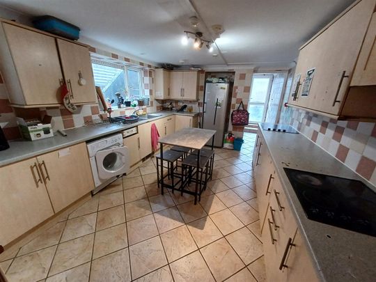 Coldstream Terrace, Riverside - Photo 1