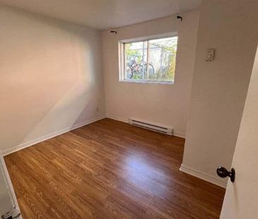 Beau 5½ à louer – 337 rue de la Promenade, Boisbriand Disponible dè... - Photo 1