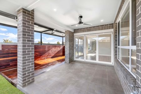 6 Eades Street, Marsden Park NSW 2765 - House For Rent | Domain - Photo 4