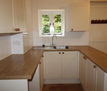 3 bedroom detached house to rent - Photo 6