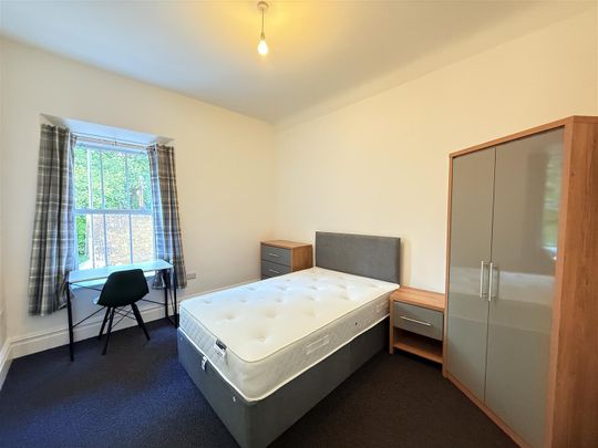 9 Bala Bangor Ffriddoedd Road - Photo 1