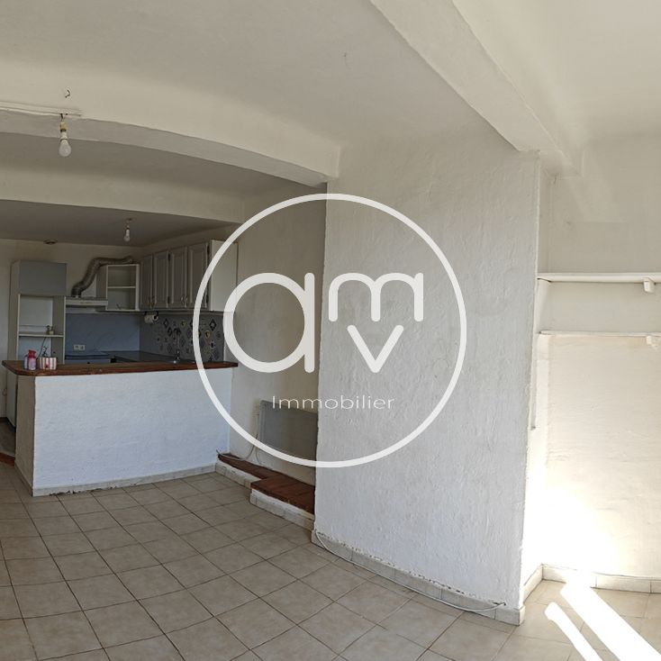 Location Appartement 4 pièces 70m² LE LUC 83340 - Photo 1