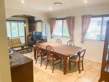 Be regal by the River! - Photo 5