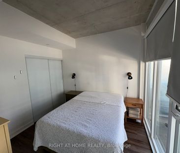 Riverside Square Lofts 15-45 , #208 - Photo 4