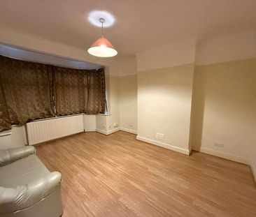 Allendale Road, Greenford, UB6 - Photo 2