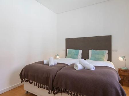 Rua do Carmo, Lisbon, Lisbon 1200-093 - Photo 2
