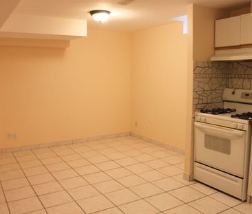 For Lease - 34 Coldstream Crescent Unit# Unit 02, Richmond Hill, On... - Photo 2