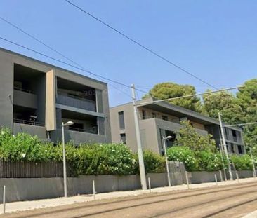 Location Appartement 2 pièces 41m² MONTPELLIER 34070 - Photo 2