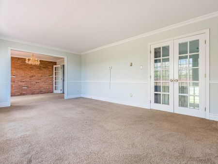 For Lease - 5638 Appleby Line, Burlington, Ontario - Photo 3