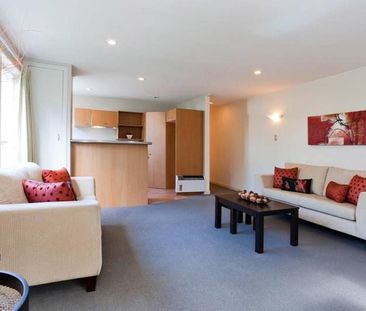 2-Bedroom Unit in Remuera – Excellent School Zones - Photo 6