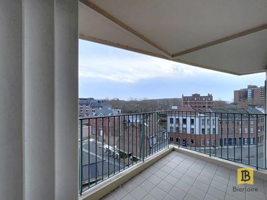 Appartement te huur - Photo 1