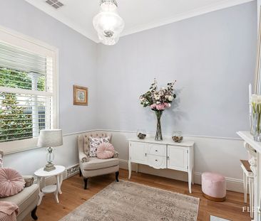 59 Eglinton St, Kew VIC 3101 - House For Rent | Domain - Photo 1