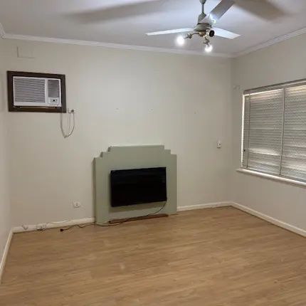 27 Swan Street - Photo 2