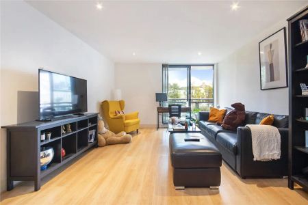 1 bedroom flat in 5 Crews Street - Photo 5