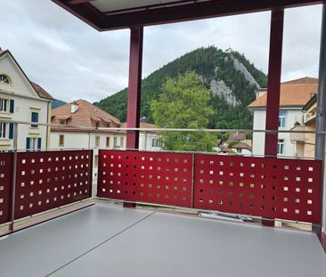 Appartement de 4 pièces avec grand balcon au centre de Fleurier - Photo 5