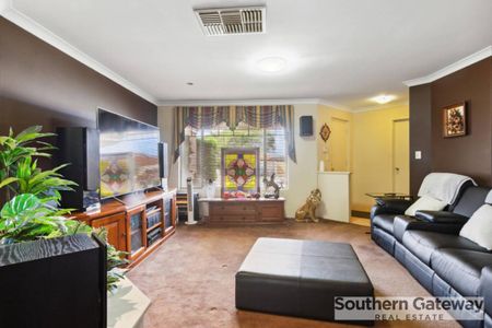 Popular Windsor Hills Estate -- Quality Plus !!! - Photo 5