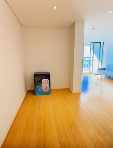 3 bed 2 bath-1106 - Photo 4