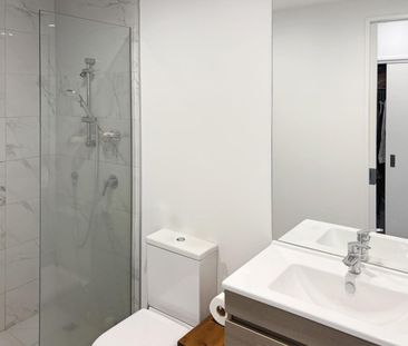 2 bedroom apartment in Freemans Bay - Photo 5